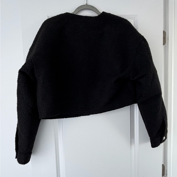 H&M Black Cropped Jacket - Picture 3 of 3